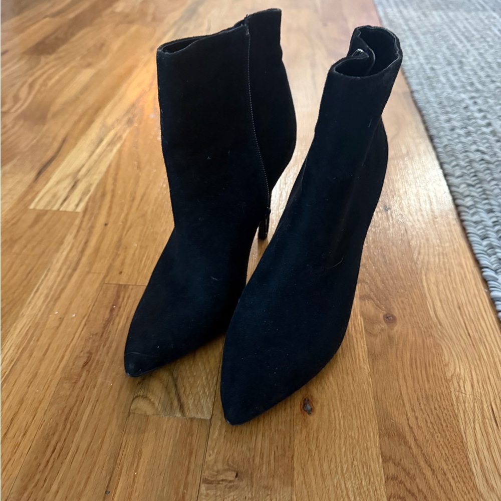 Elegant Black Ankle Boots Suede